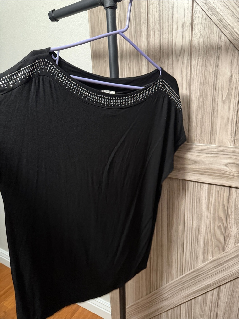 Vocal short sleeve rhinestone top size M